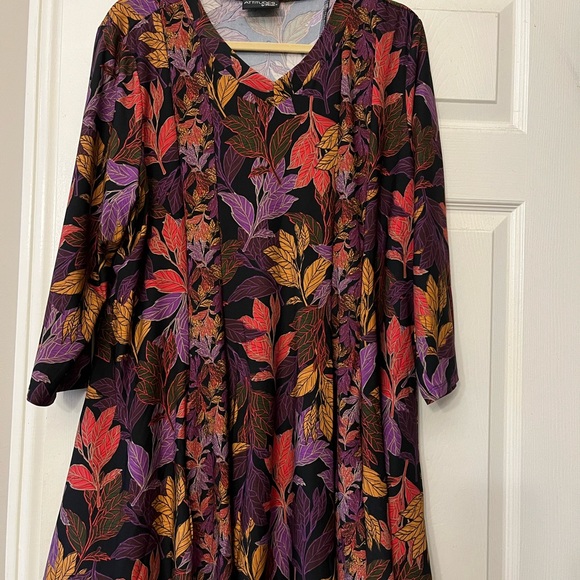 Como Jersey Knit V-Neckline 3/4 Sleeve Length 29”-31”1/2 Plus Length 32”-33” - Picture 3 of 4